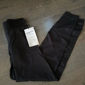 Lululemon Black Ride and Reflect (Soulcycle) Tights